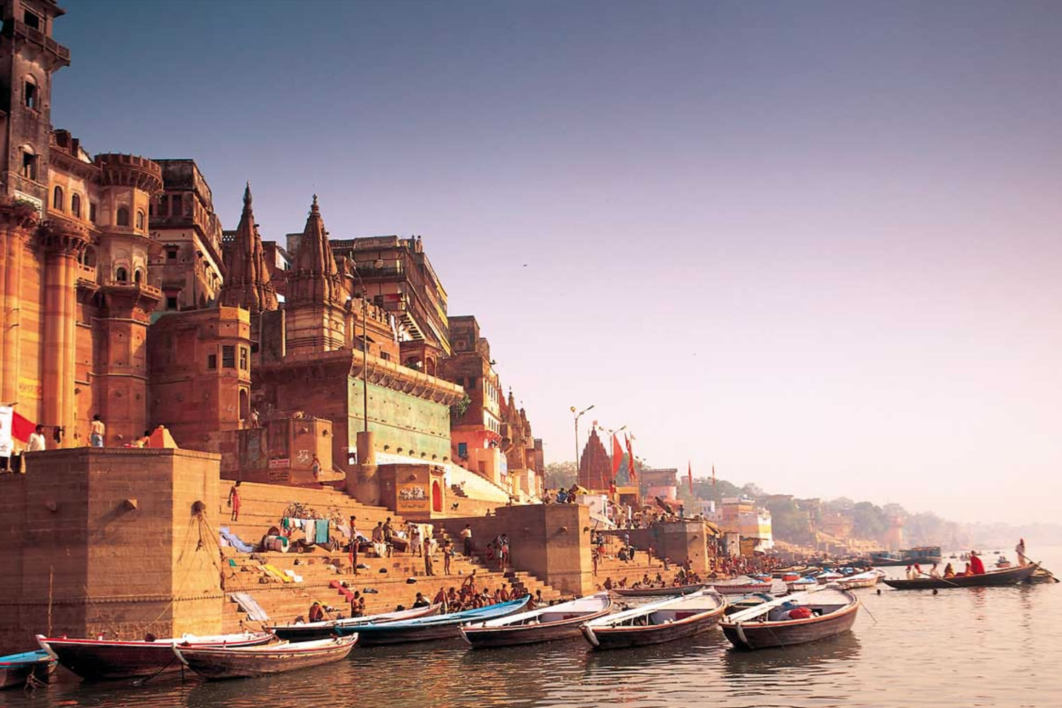cremaciones en el Ganges