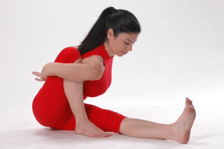 Marichyasana: cuatro versiones de una misma asana