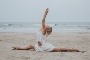 hanumanasana