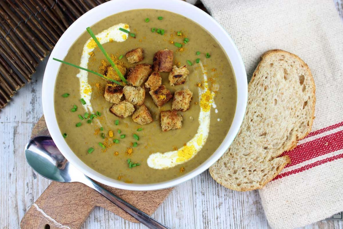 Crema de lentejas al curry